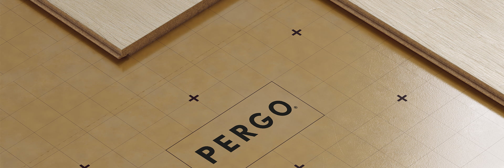 米色强化复合地板下的 Pergo 柏丽静音地垫